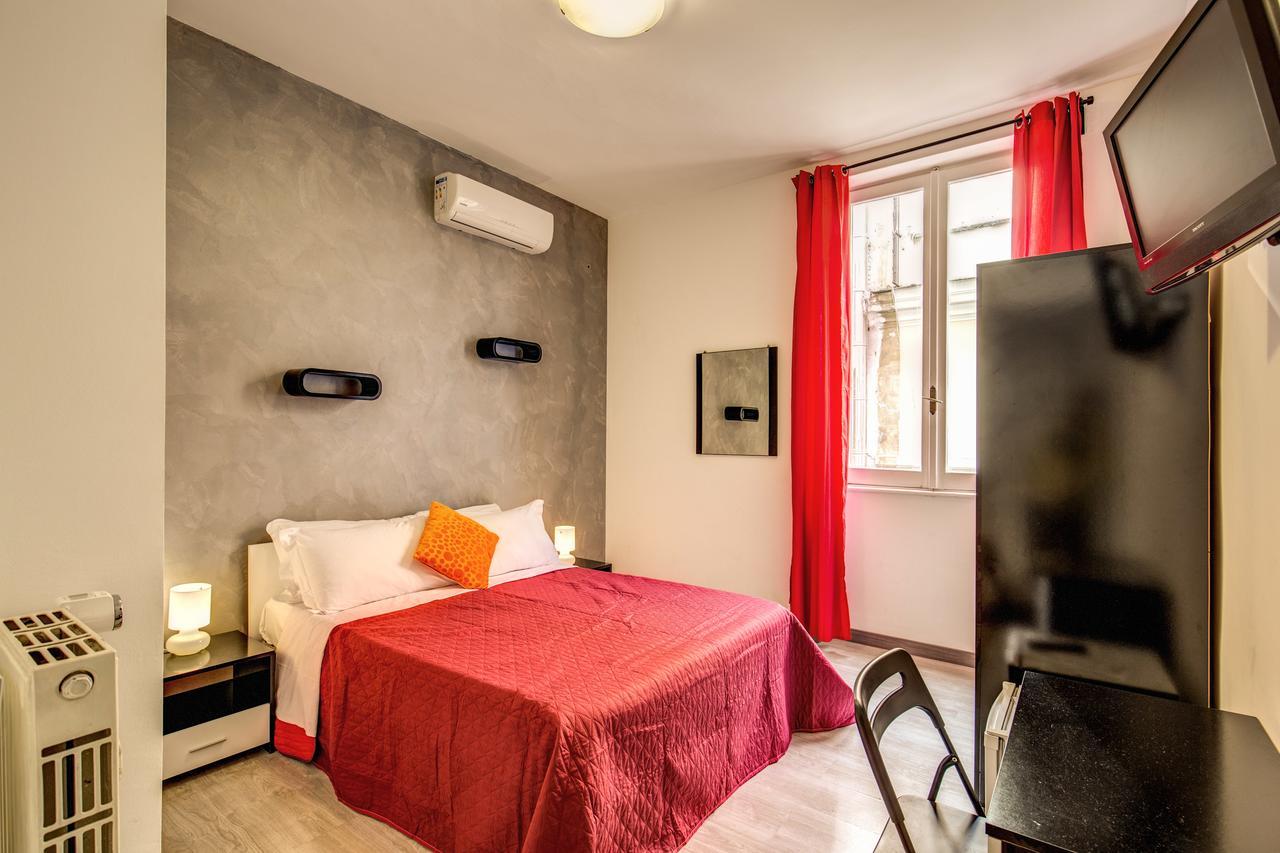 רומא Enzo Luxury Rooms מראה חיצוני תמונה