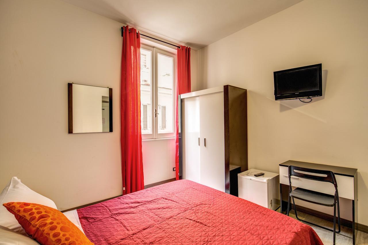 רומא Enzo Luxury Rooms מראה חיצוני תמונה
