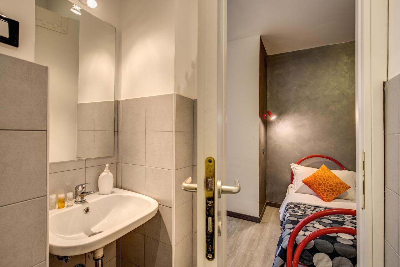רומא Enzo Luxury Rooms מראה חיצוני תמונה
