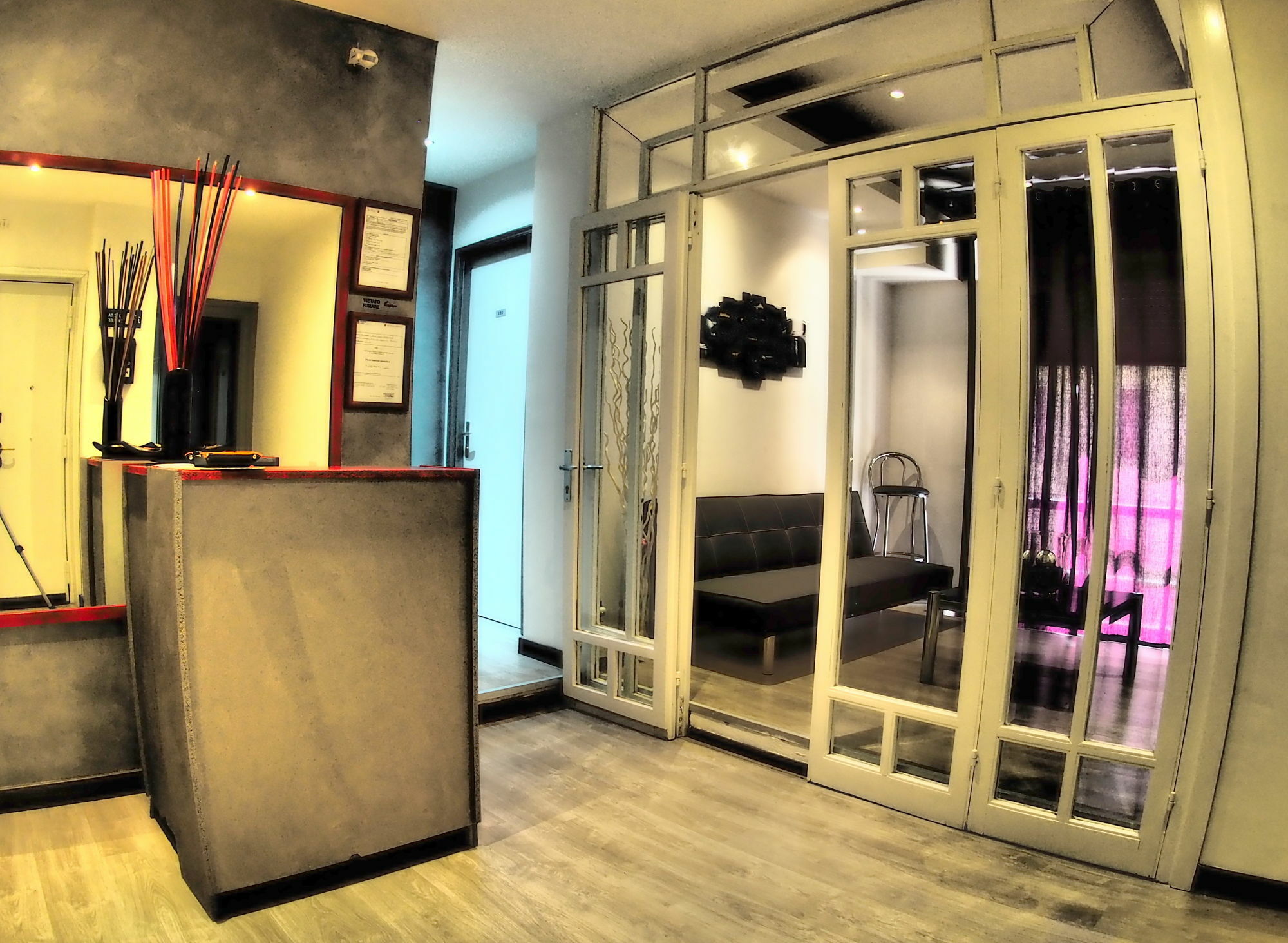 רומא Enzo Luxury Rooms מראה חיצוני תמונה