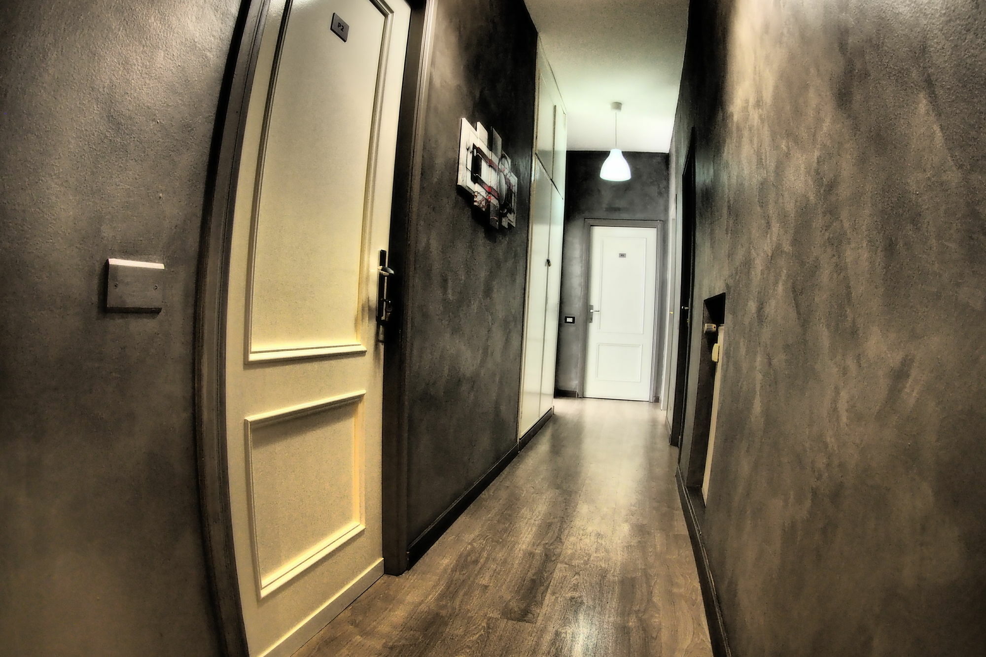 רומא Enzo Luxury Rooms מראה חיצוני תמונה