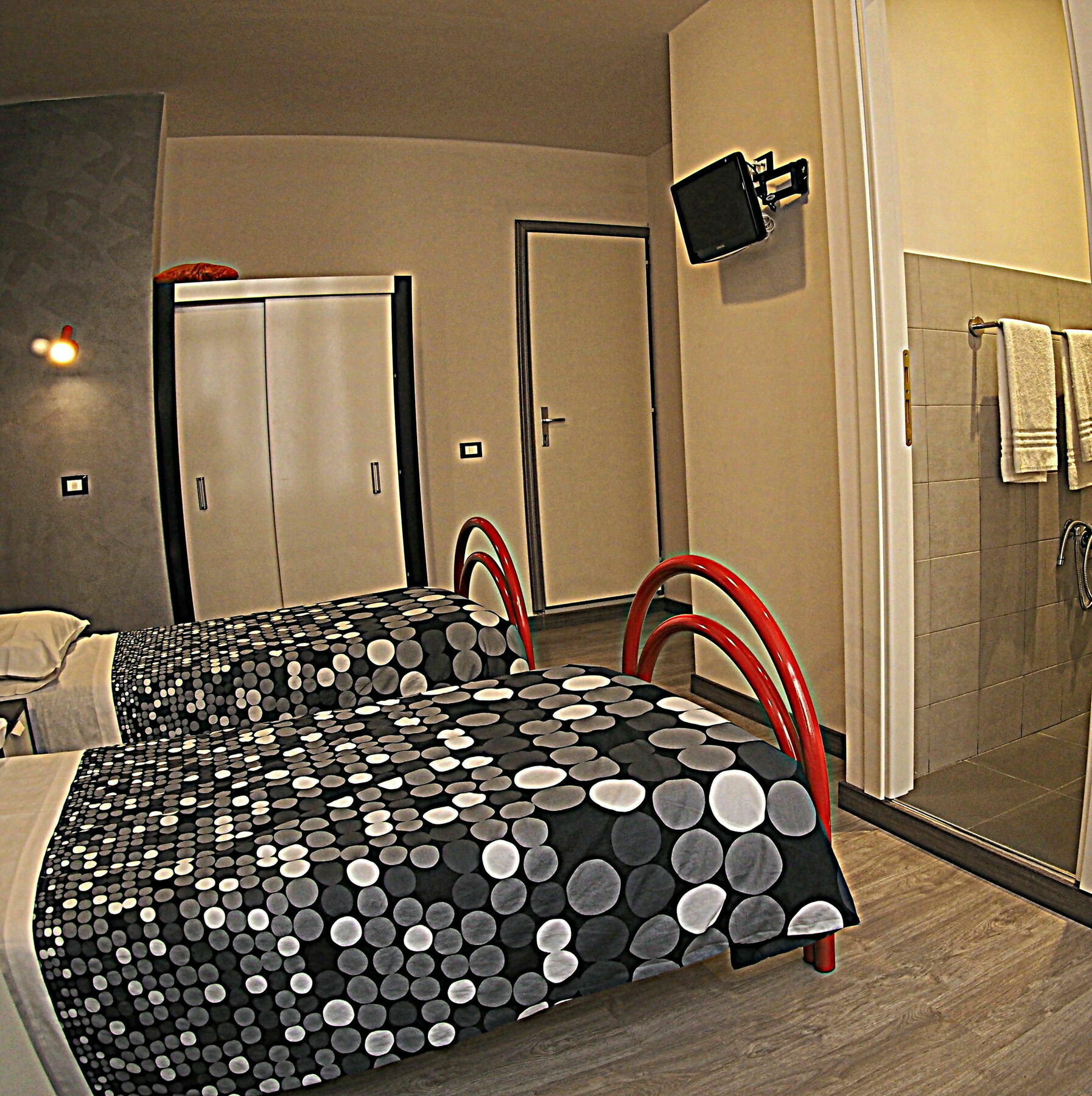 רומא Enzo Luxury Rooms מראה חיצוני תמונה