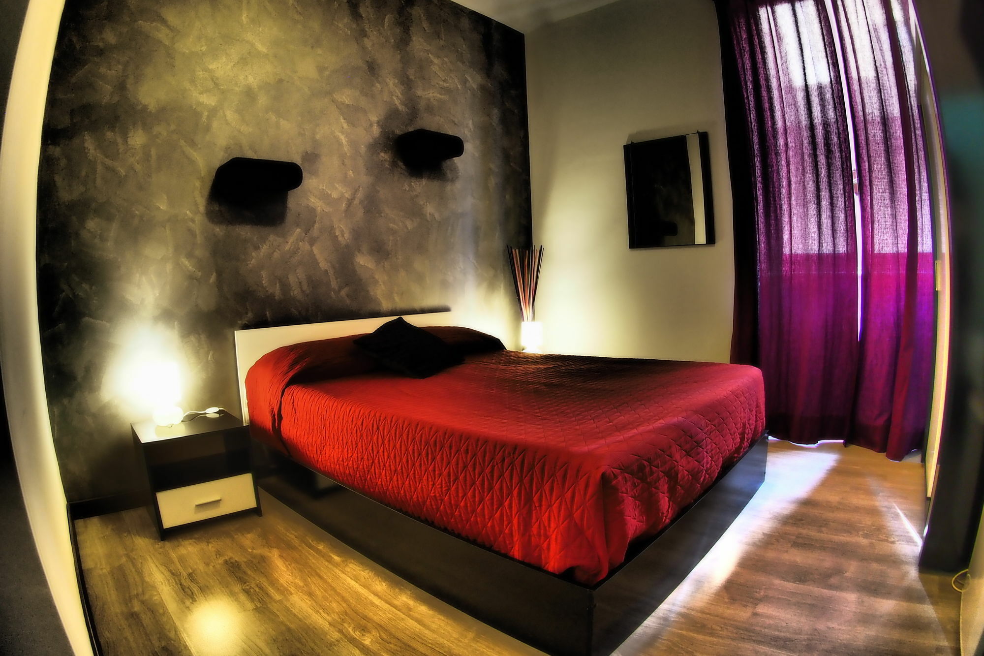 רומא Enzo Luxury Rooms מראה חיצוני תמונה